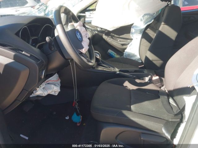 1FADP3E2XJL270495 Ford FOCUS S