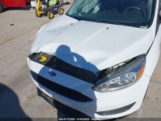 1FADP3E2XJL270495 Ford FOCUS S