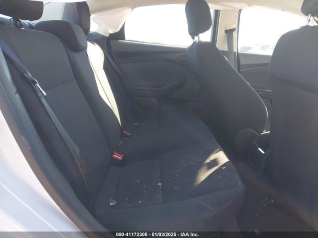 1FADP3E2XJL270495 Ford FOCUS S
