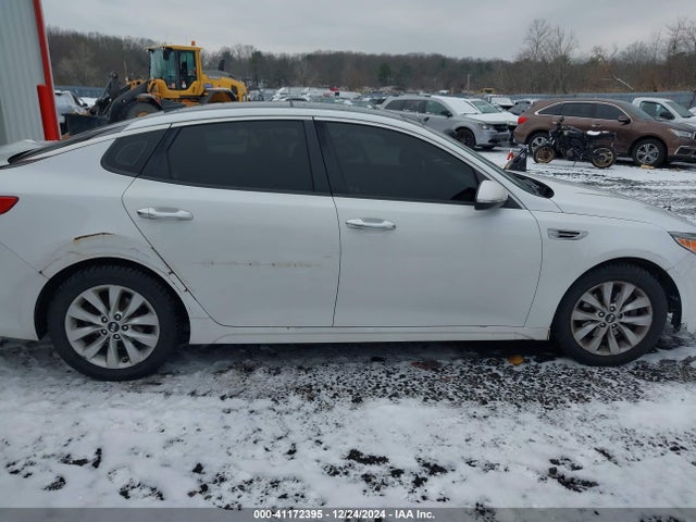 5XXGU4L30GG070574 KIA OPTIMA EX
