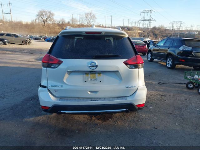 JN8AT2MV8HW258115 Nissan Rogue Sl
