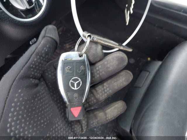 WDDHF8JB1FB132106 Mercedes-Benz E 350 4matic