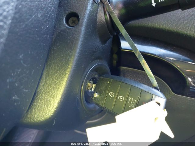 5XYKT3A6XEG522415 KIA SORENTO LX