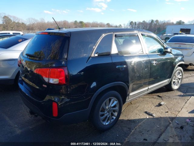 5XYKT3A6XEG522415 KIA SORENTO LX
