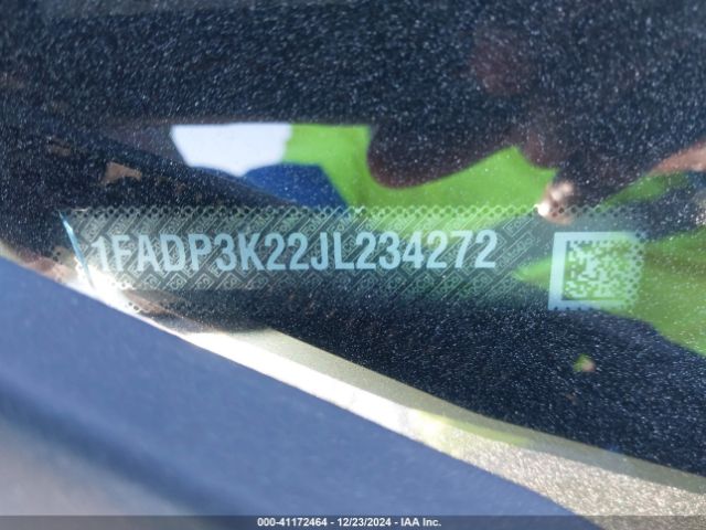 1FADP3K22JL234272 Ford FOCUS SE