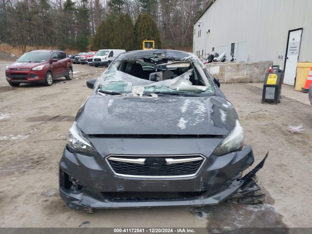 4S3GTAA68K3715804 Subaru Impreza 2.0i