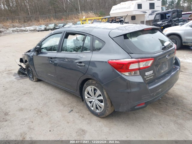 4S3GTAA68K3715804 Subaru Impreza 2.0i