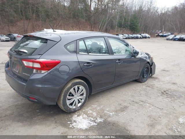 4S3GTAA68K3715804 Subaru Impreza 2.0i