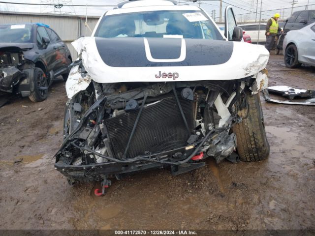 1C4RJFLG5KC608095 Jeep Grand Cherokee Trailhawk 4x4