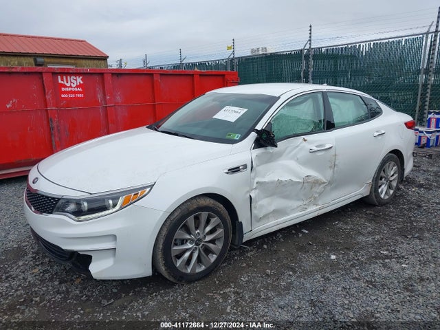 KIA OPTIMA EX 2016 5XXGU4L31GG080501 Image 2