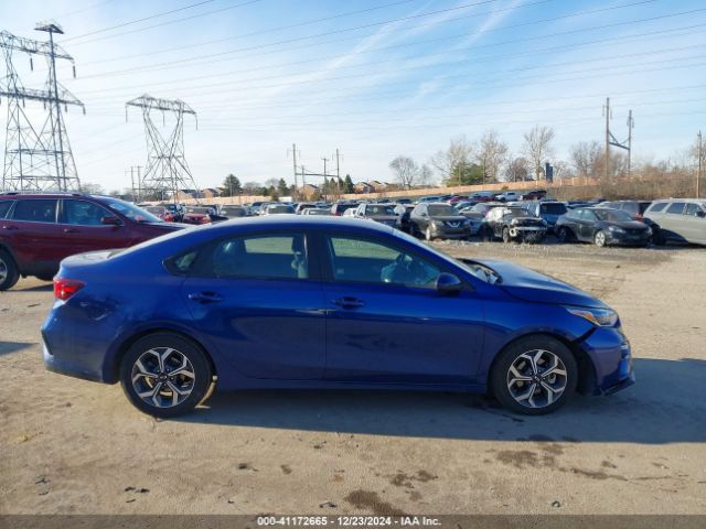 3KPF24AD8LE253608 KIA Forte Lxs
