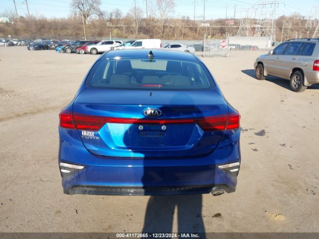 3KPF24AD8LE253608 KIA Forte Lxs