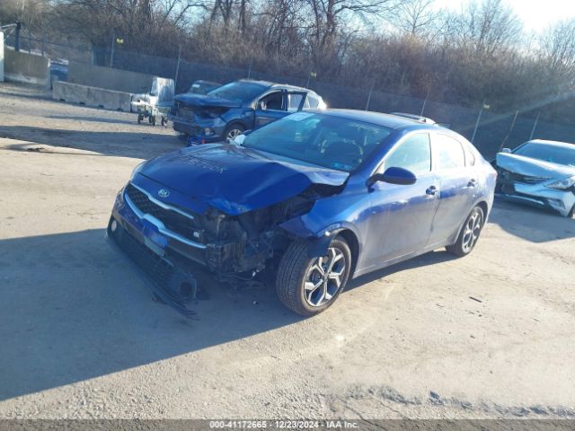 3KPF24AD8LE253608 KIA Forte Lxs