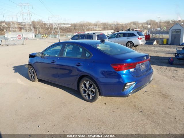 3KPF24AD8LE253608 KIA Forte Lxs
