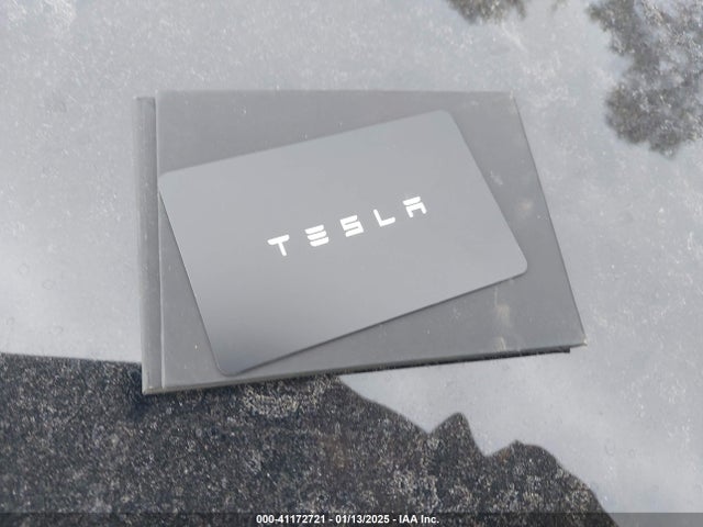 2024 TESLA MODEL Y 7SAYGDEE1RA249898 Photo 10