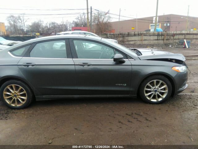 3FA6P0LU3HR305272 Ford Fusion Hybrid Se
