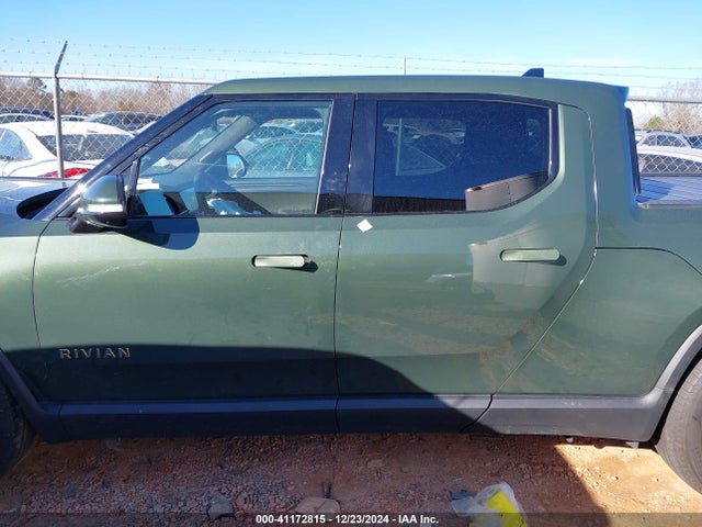 Rivian R1t Adventure 2022 7FCTGAAA2NN006098 Image 14