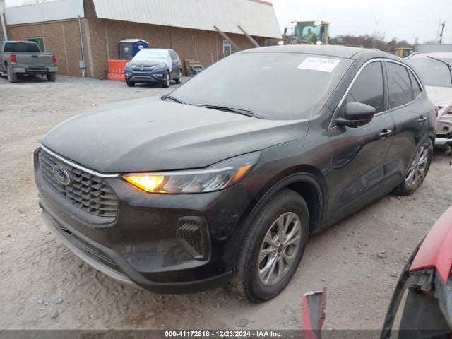 1FMCU9GN3PUA14268 Ford Escape Active