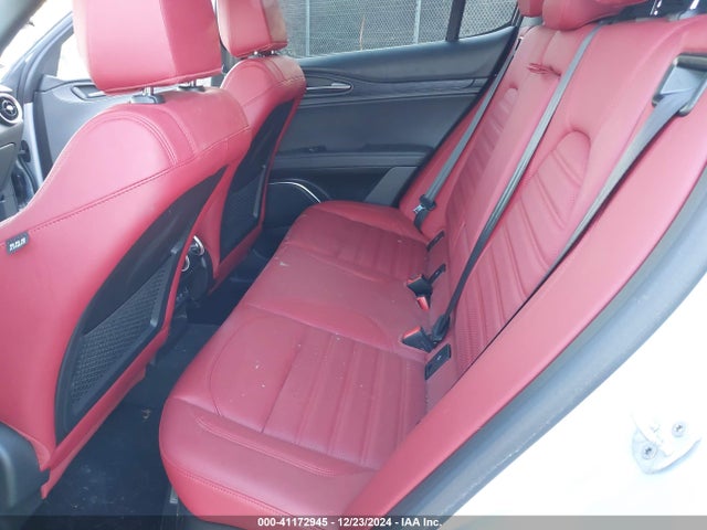 Alfa Romeo 2023 2023 ZASPAKANXP7D64002 Image 8