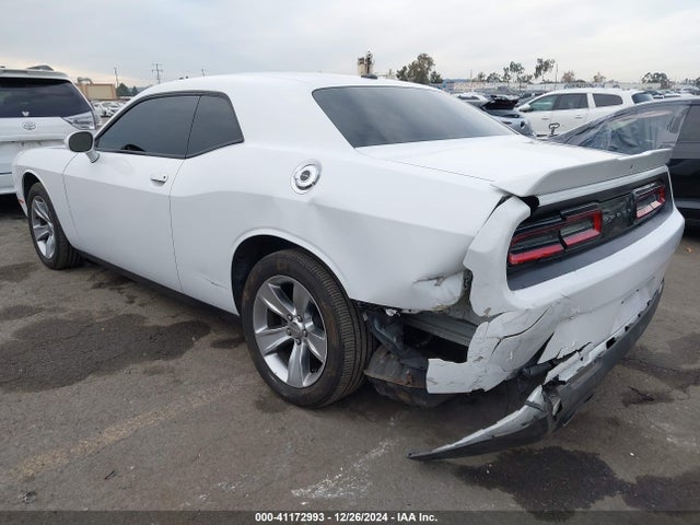 Dodge Challenger Sxt 2018 2C3CDZAG3JH183705 Image 3