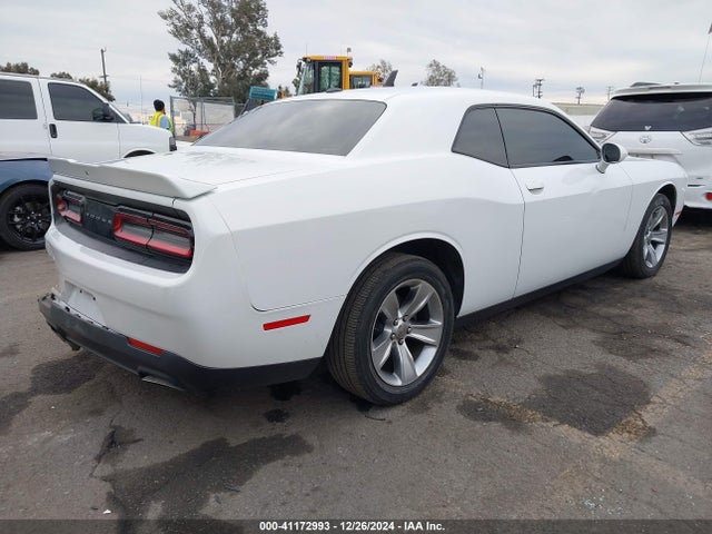 Dodge Challenger Sxt 2018 2C3CDZAG3JH183705 Image 4