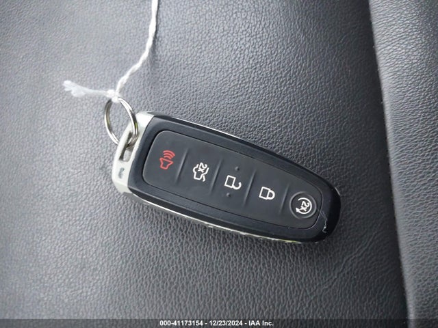 Ford Escape Titanium 2018 1FMCU9J91JUC64160 Image 11
