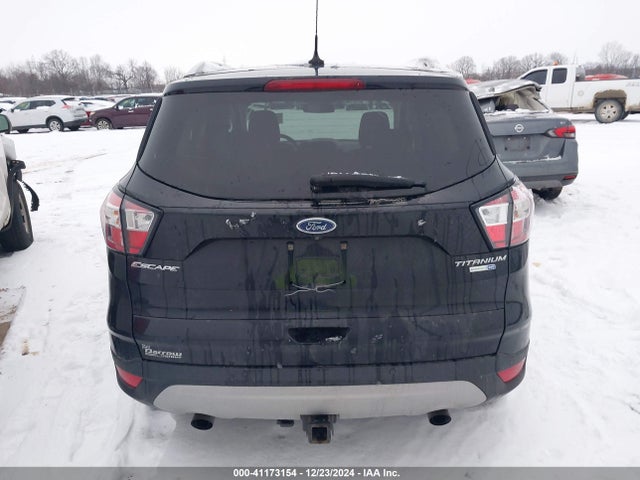Ford Escape Titanium 2018 1FMCU9J91JUC64160 Image 17