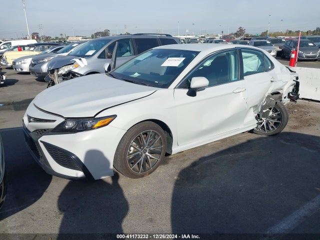 Toyota CAMRY SE 2024 4T1G11AK8RU230338 Image 2