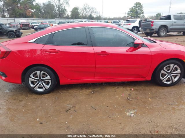 2HGFC2F5XHH507688 Honda Civic Lx