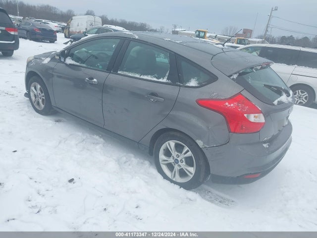 Ford FOCUS SE 2014 1FADP3K28EL242334 Image 3