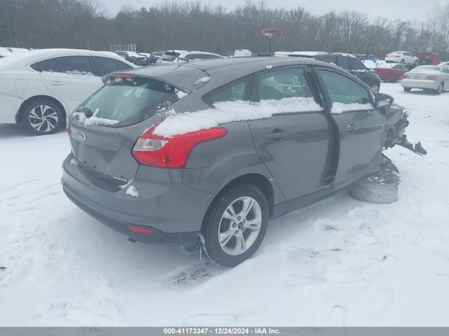 Ford FOCUS SE 2014 1FADP3K28EL242334 Image 4