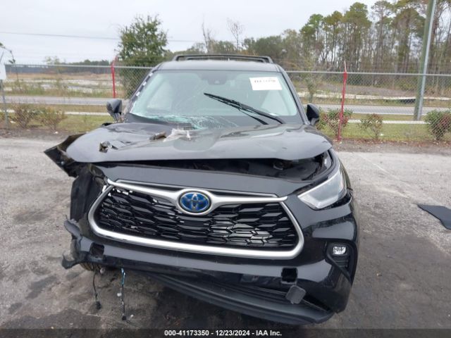 5TDZARAH5MS008031 Toyota Highlander Hybrid Le