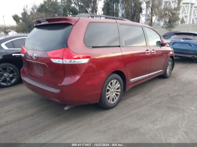 5TDYK3DCXES464727 Toyota Sienna Xle/limited