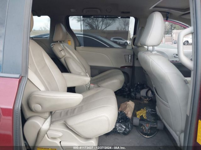 5TDYK3DCXES464727 Toyota Sienna Xle/limited