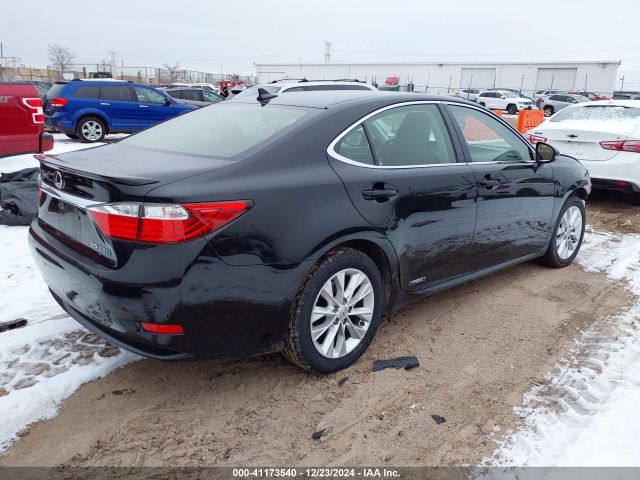 JTHBW1GG2E2056032 Lexus ES 300H