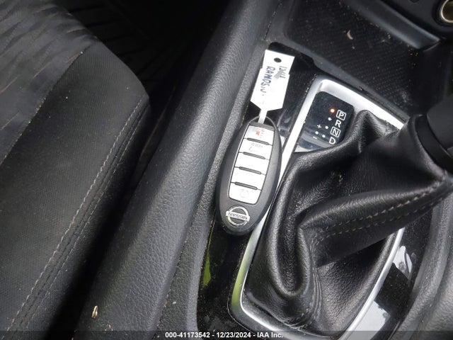 Nissan ROGUE SV 2018 KNMAT2MV3JP500059 Image 11