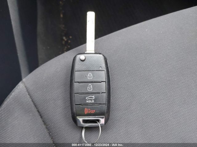 KNADM4A36G6548675 KIA RIO LX