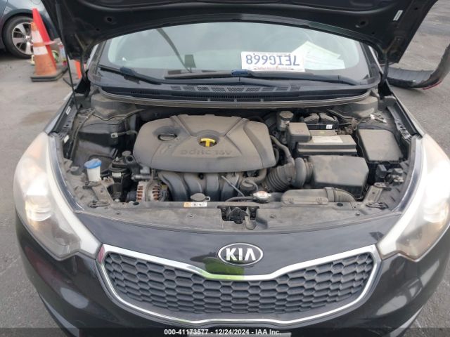 KNAFK4A66E5211984 KIA FORTE LX