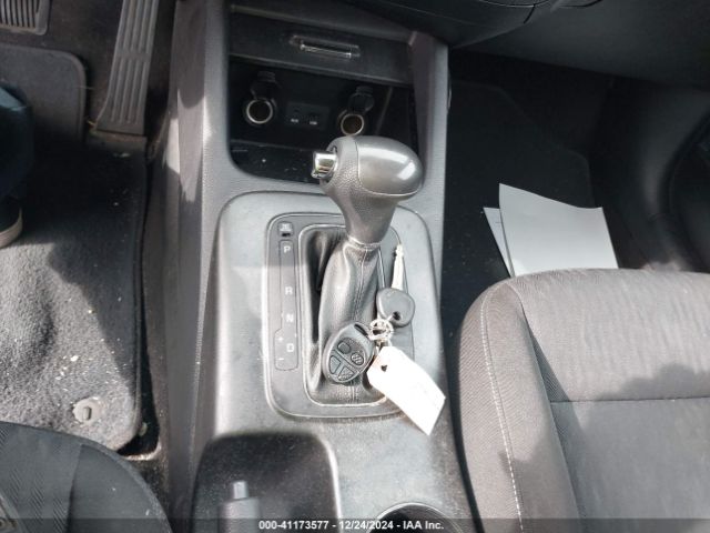 KNAFK4A66E5211984 KIA FORTE LX
