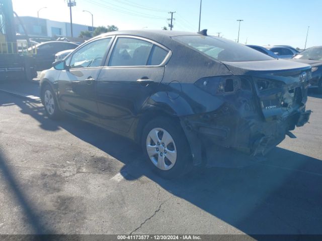 KNAFK4A66E5211984 KIA FORTE LX