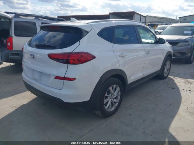 2021 HYUNDAI TUCSON KM8J33A42MU331073 Photo 3