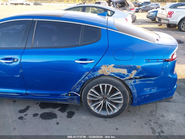 KIA Stinger Premium 2019 KNAE25LAXK6059233 Image 18