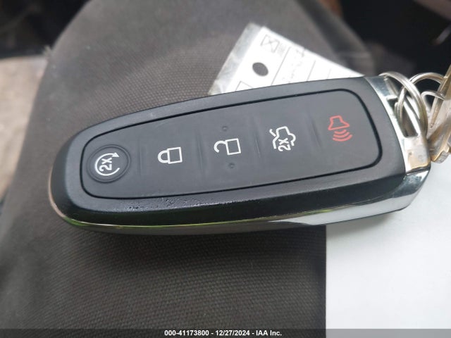 Ford ESCAPE SEL 2019 1FMCU0HD7KUB74597 Image 11