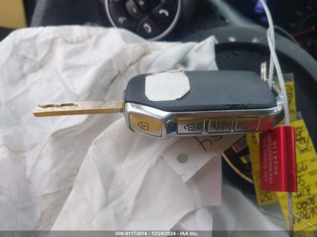 KNDJ23AU9L7707188 KIA SOUL LX