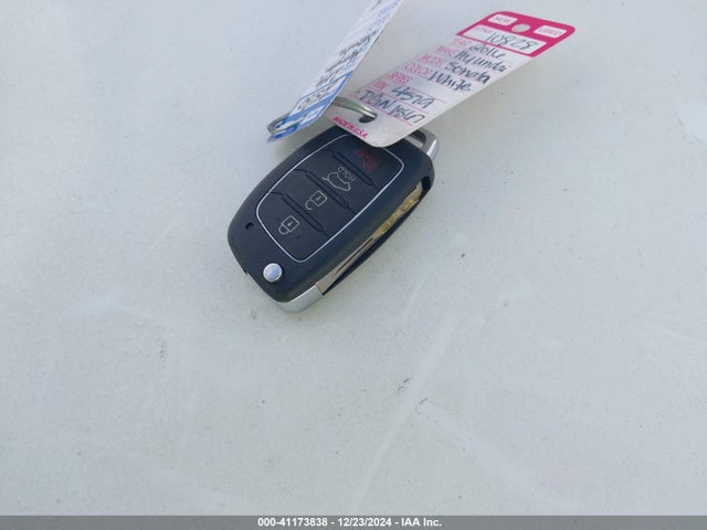 Hyundai Sonata 2016 5NPE24AF7GH404579 Image 11