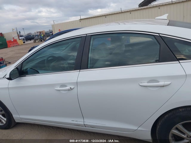 Hyundai Sonata 2016 5NPE24AF7GH404579 Image 15