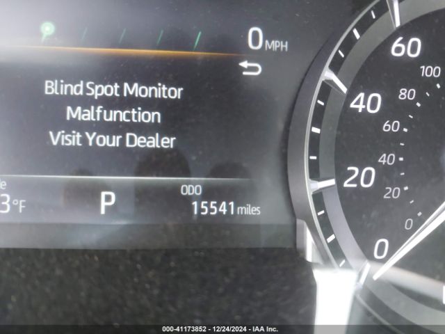 5TDGZRAH9NS129579 Toyota Highlander Xle