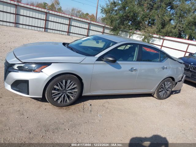 1N4BL4DV5RN347715 Nissan Altima Sv Fwd