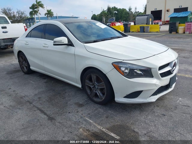 2015 WDDSJ4EB2FN192725 main image