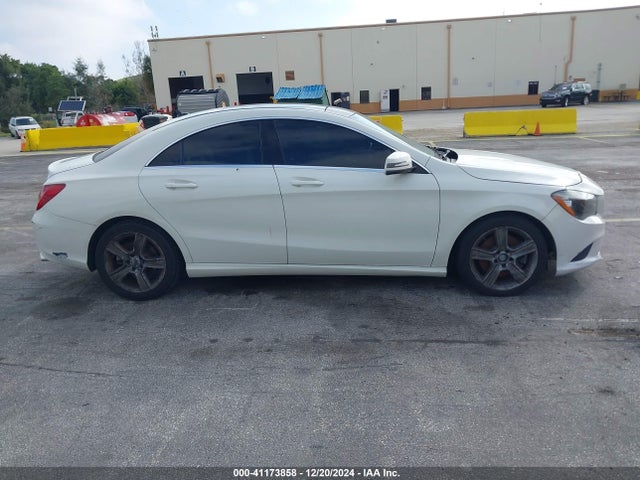 Mercedes-Benz CLA 250 2015 WDDSJ4EB2FN192725 Image 13